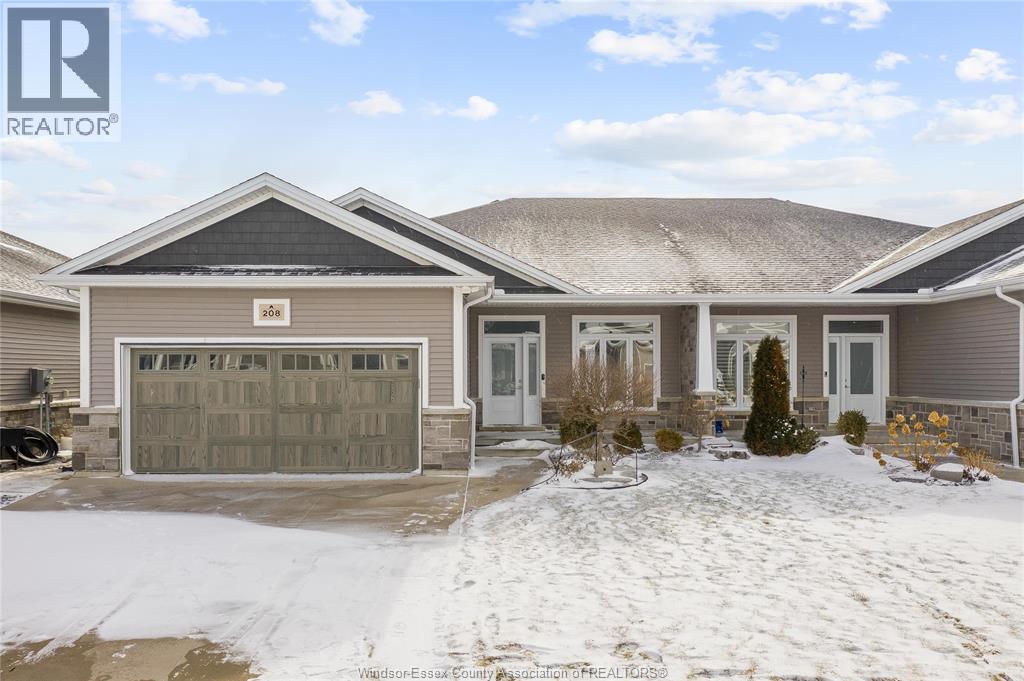 MLS# 26003678: 208 SUMMERSET PLACE, Chatham, Canada