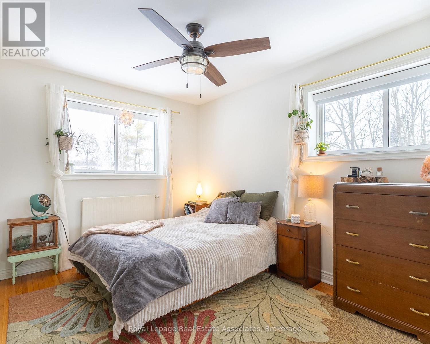 13931 Cromar Court, Halton Hills, Ontario  L7G 4S5 - Photo 18 - W12814504