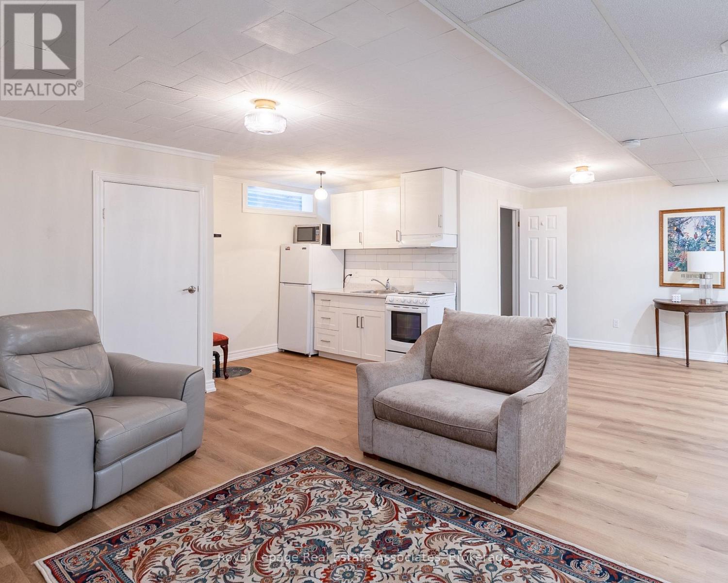 13931 Cromar Court, Halton Hills, Ontario  L7G 4S5 - Photo 23 - W12814504