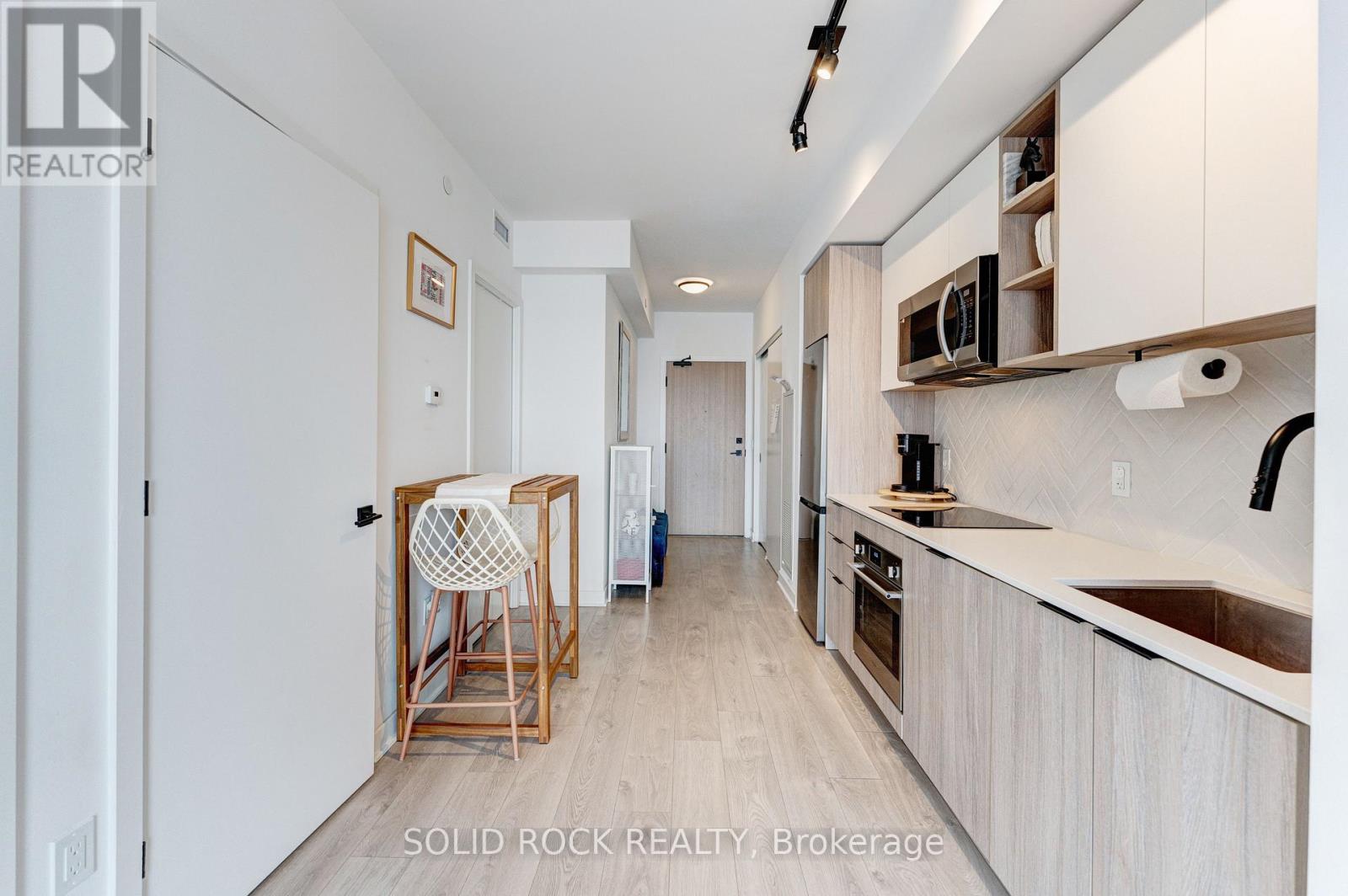 3211 - 36 Zorra Street, Toronto, Ontario M8Z 0G5 - Photo 9 - W12814556