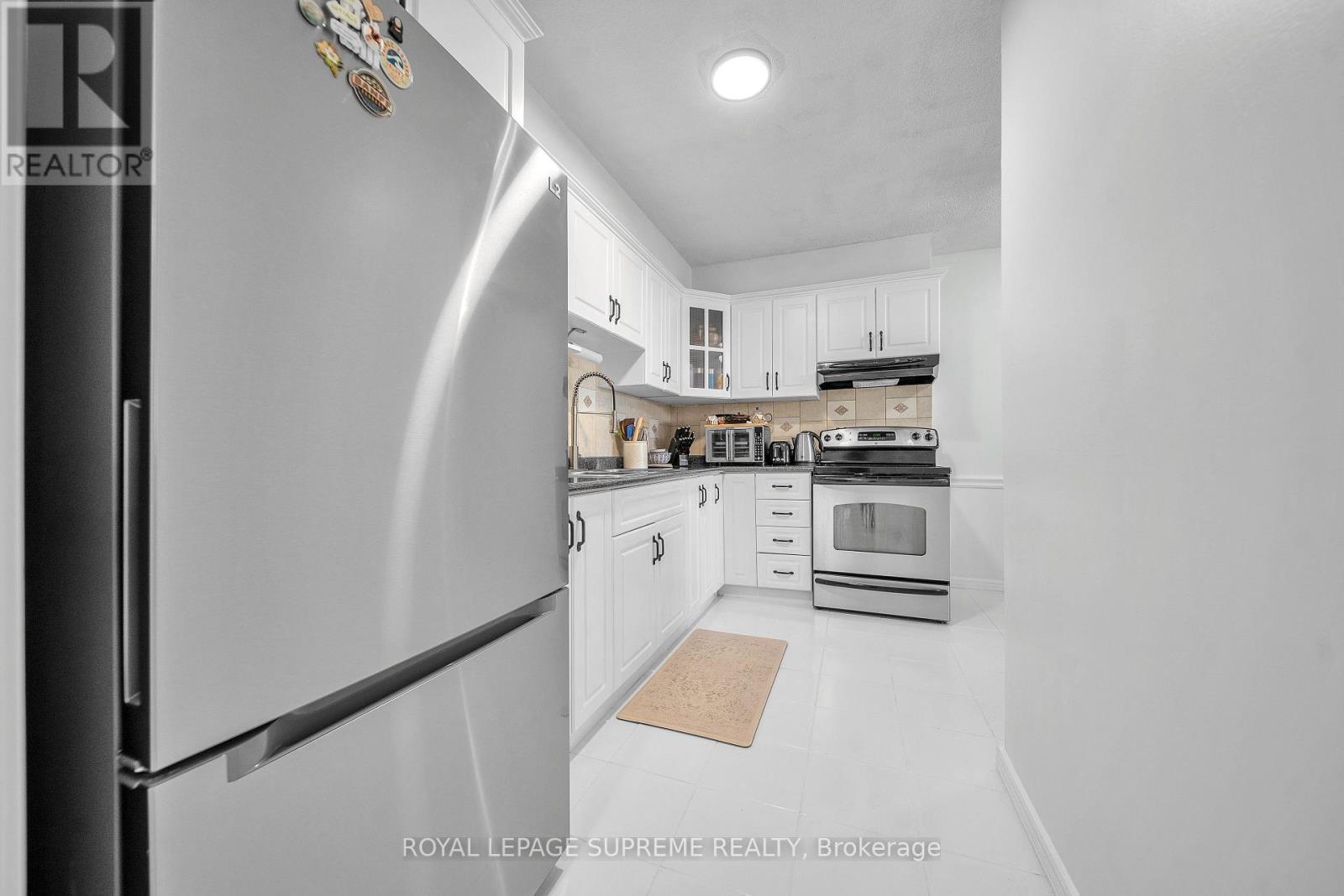 602 - 75 Emmett Avenue, Toronto, Ontario  M6M 5A7 - Photo 23 - W12814596