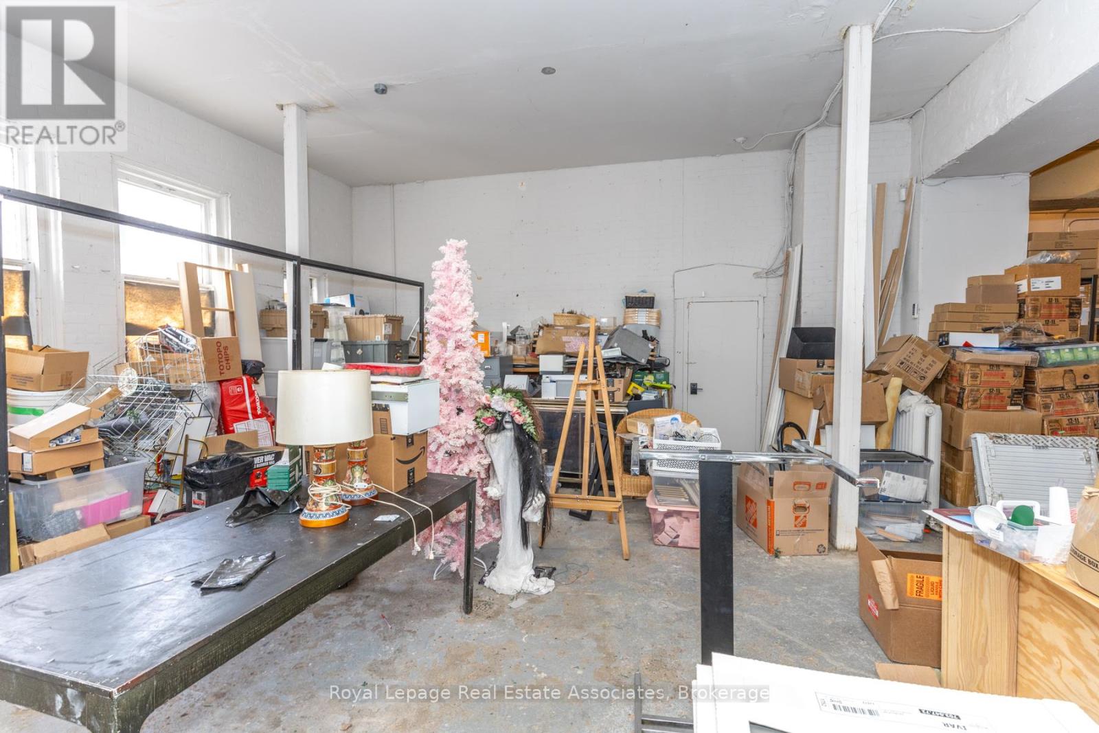 83 Elm Grove Avenue, Toronto, Ontario  M6K 2J2 - Photo 10 - W12814598