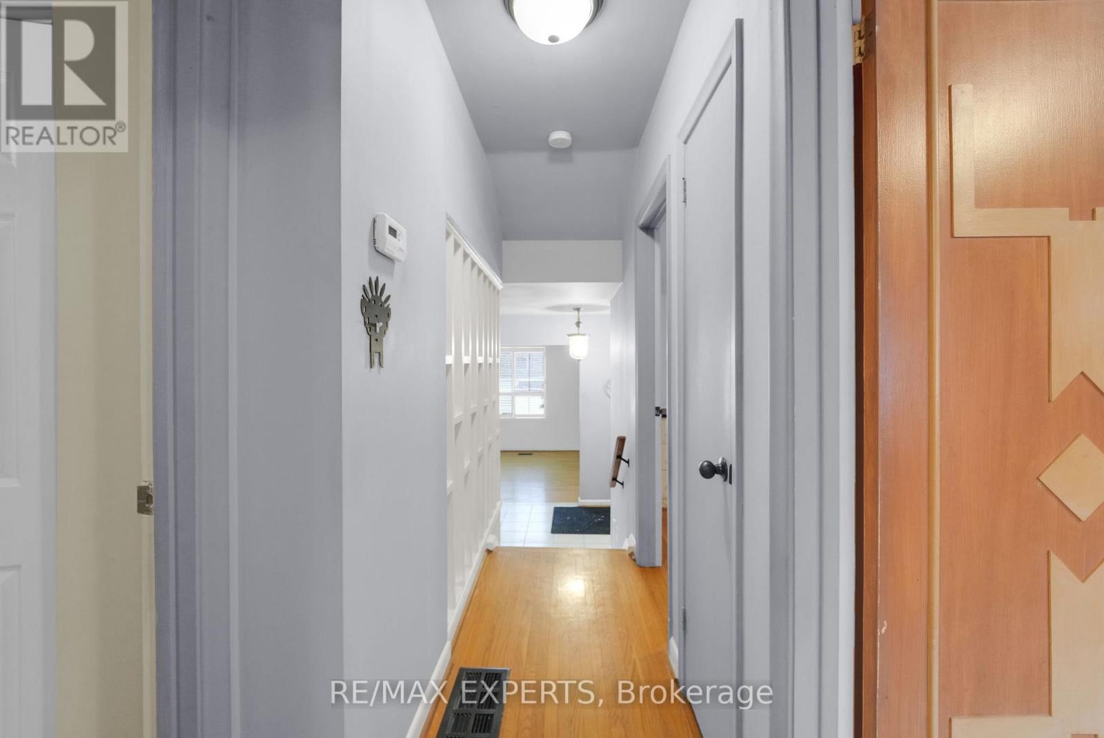 19 Burgby Avenue, Brampton, Ontario  L6X 2G7 - Photo 28 - W12814616