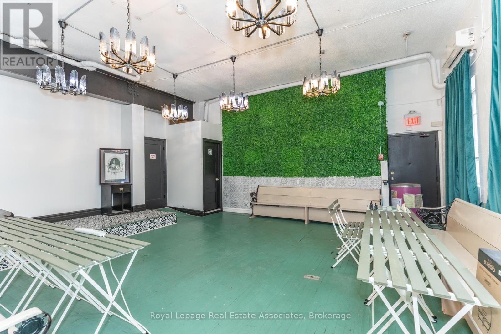 1267 Queen Street W, Toronto, Ontario  M6K 1L5 - Photo 10 - W12814642