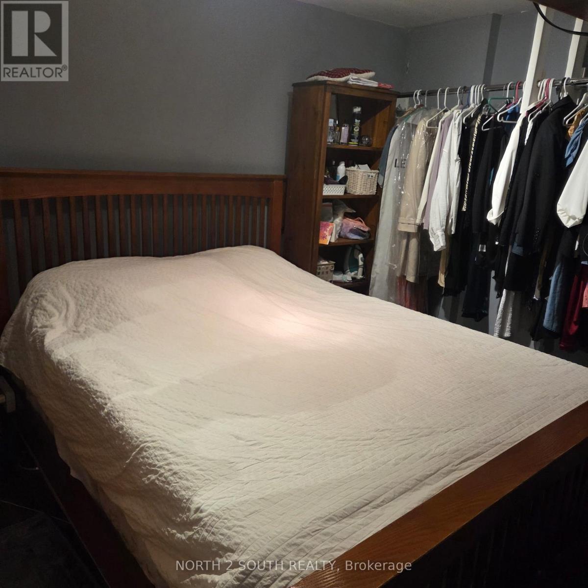 Bsmt - 7739 Priory Crescent, Mississauga, Ontario  L4T 3H6 - Photo 5 - W12814650