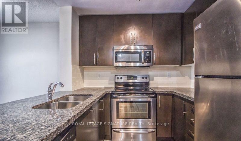 1401 - 3 Michael Power Place, Toronto, Ontario  M9A 0A2 - Photo 4 - W12814674