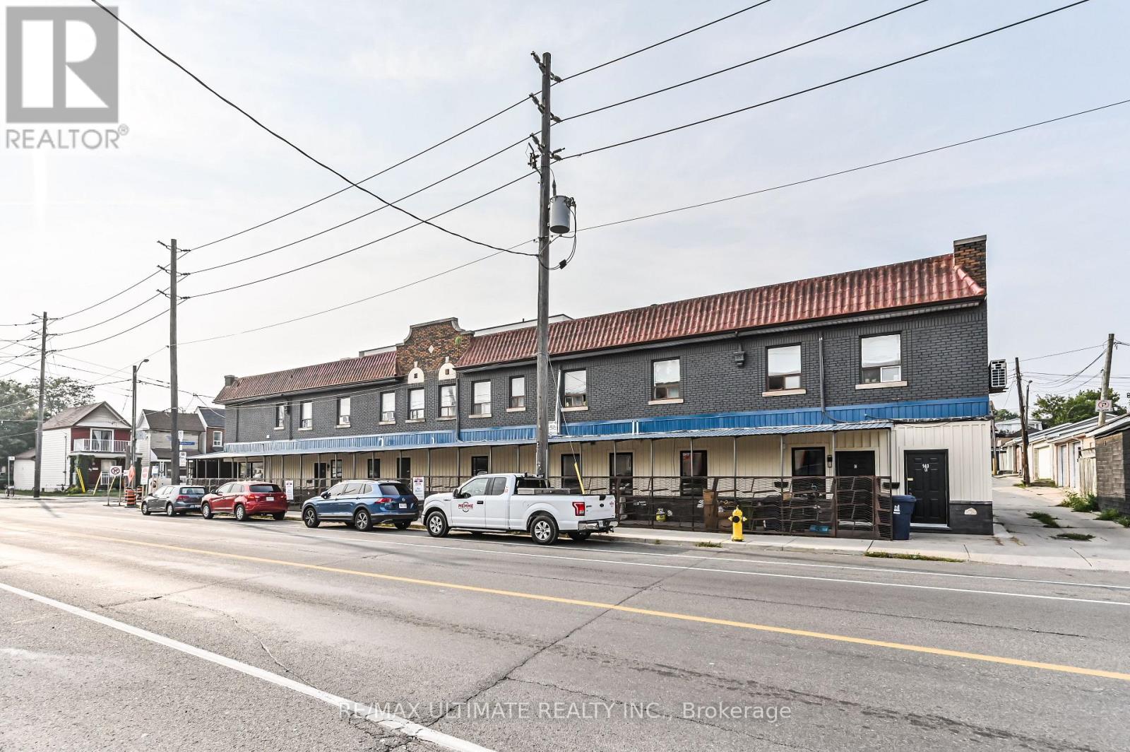 Store - 140 Rogers Road, Toronto, Ontario  M6E 1P7 - Photo 4 - W12814678