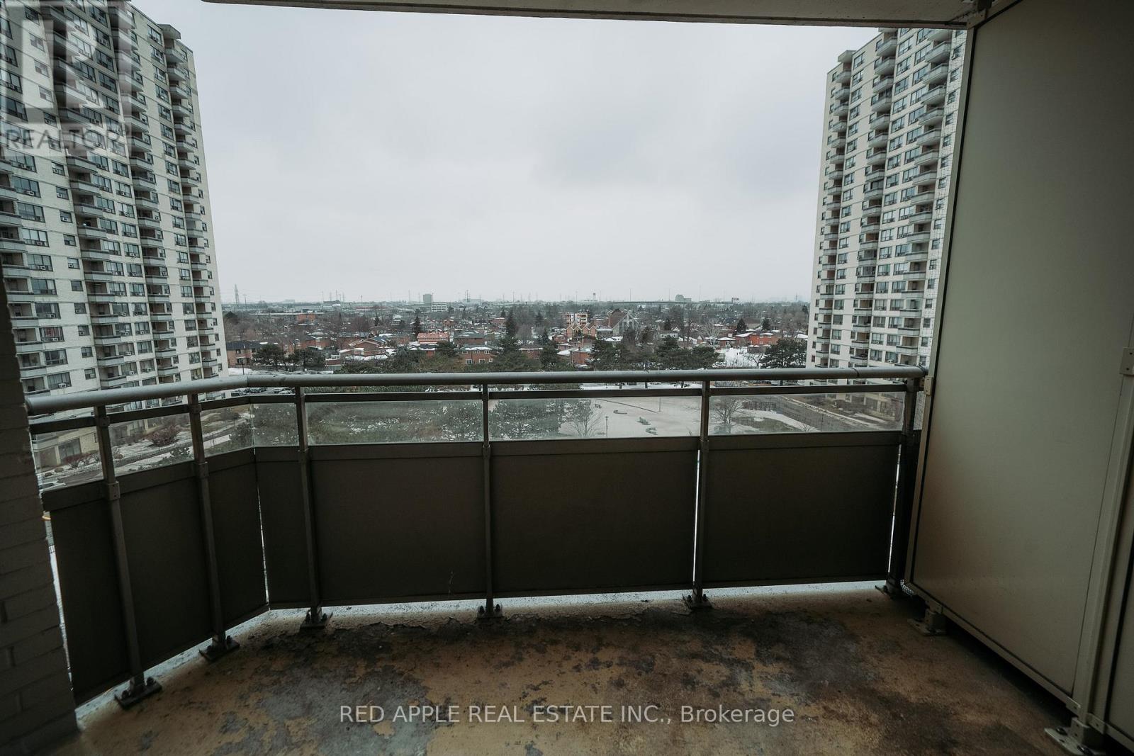 702 - 380 Dixon Road, Toronto, Ontario  M9R 1T3 - Photo 23 - W12814698