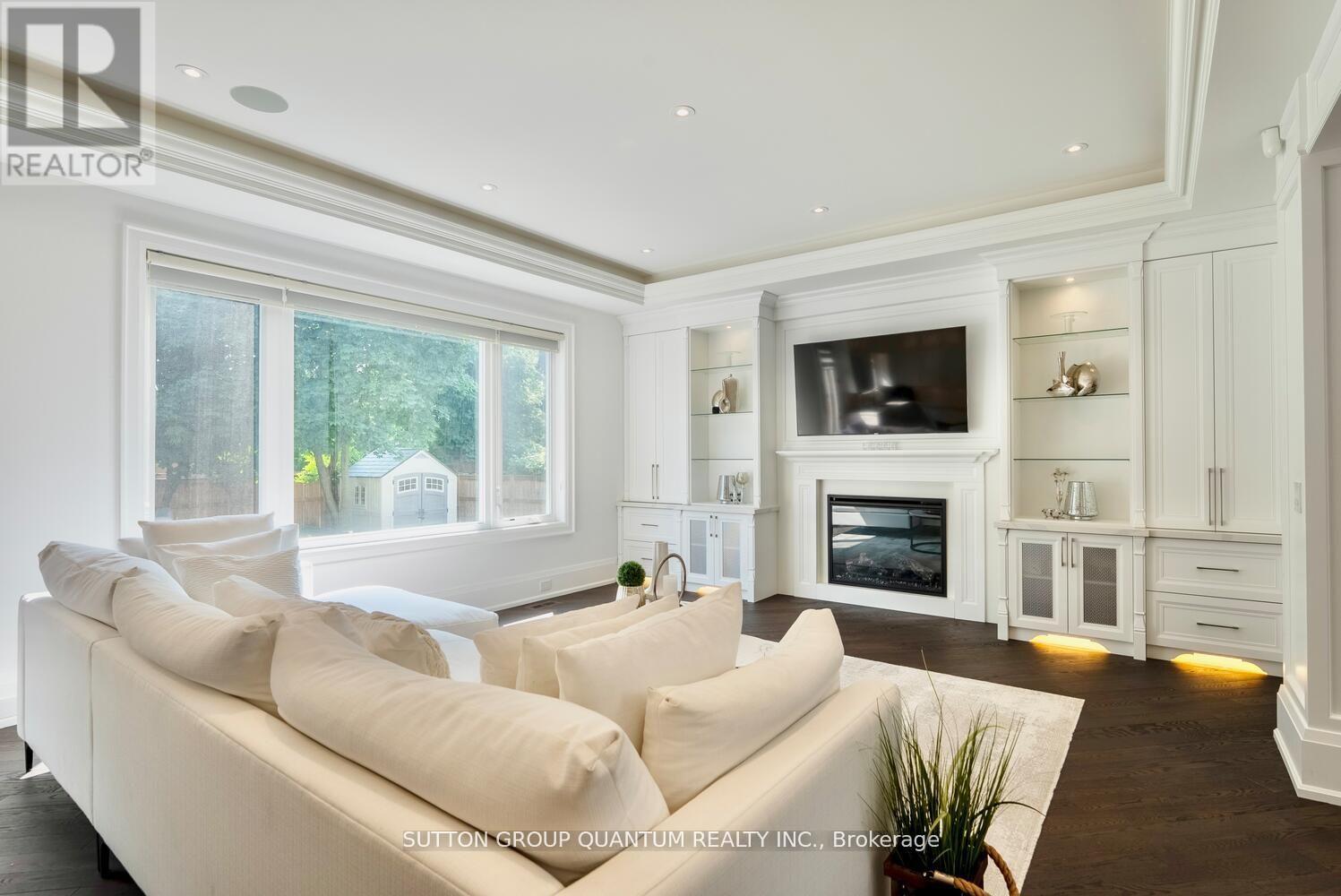 1486 Pembroke Drive, Oakville, Ontario  L6H 1V8 - Photo 18 - W12814772