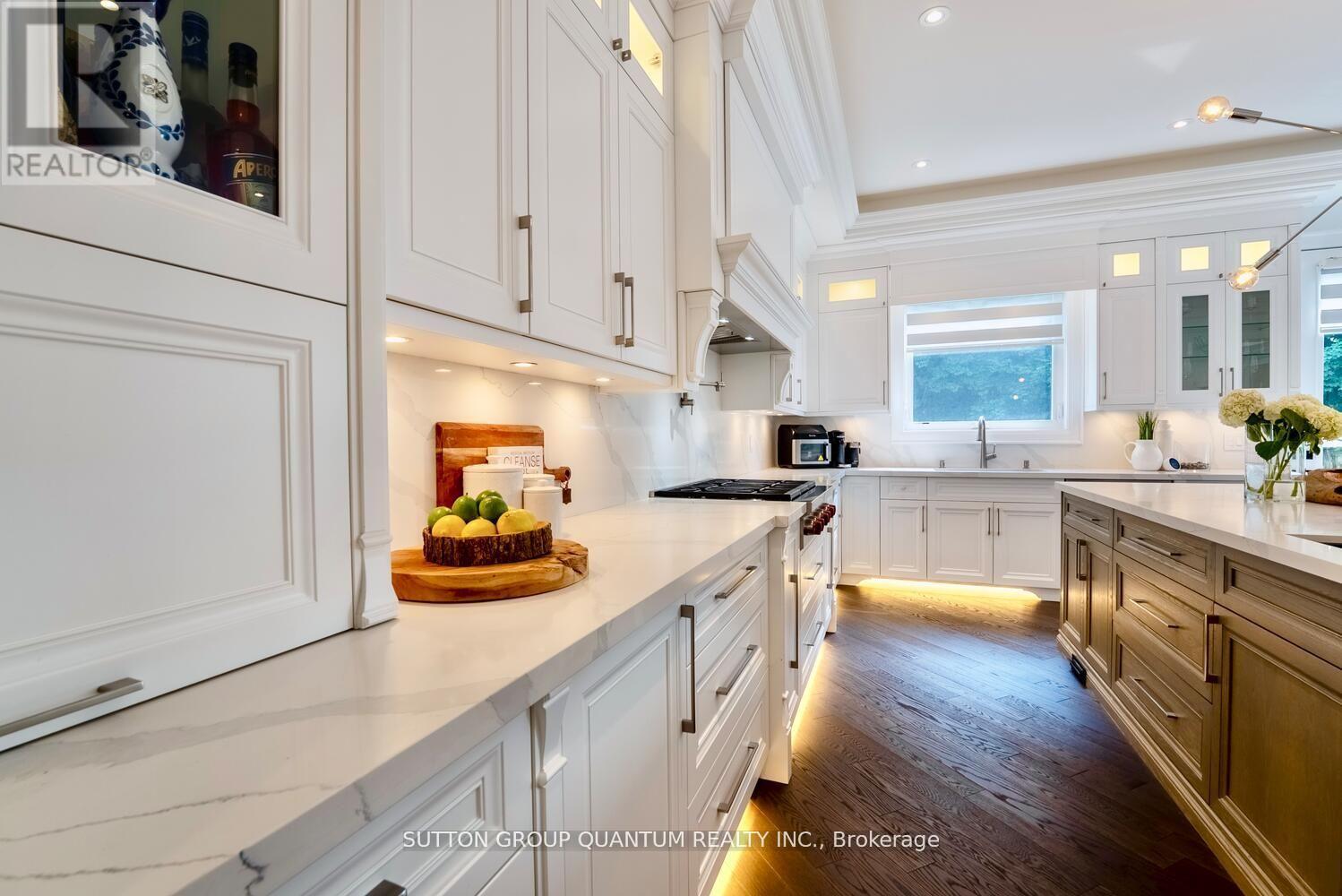 1486 Pembroke Drive, Oakville, Ontario  L6H 1V8 - Photo 23 - W12814772