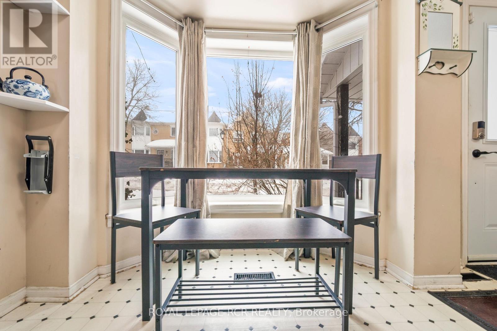310 Balsam Street, Orangeville, Ontario  L9W 4X6 - Photo 3 - W12814800