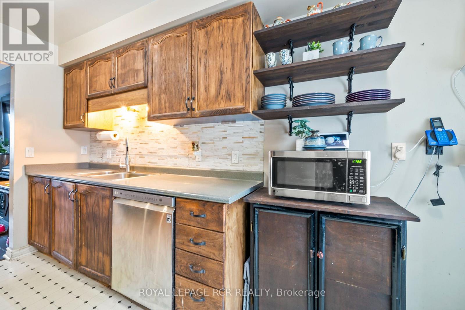 310 Balsam Street, Orangeville, Ontario  L9W 4X6 - Photo 4 - W12814800