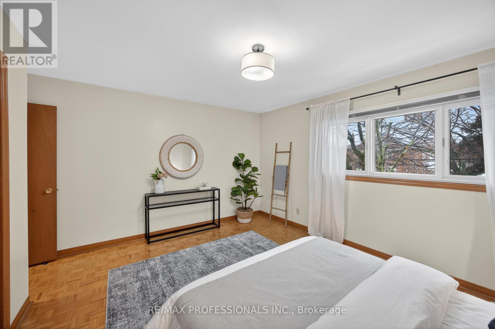 3 Brandon Avenue, Toronto, Ontario  M6H 2C8 - Photo 18 - W12814802