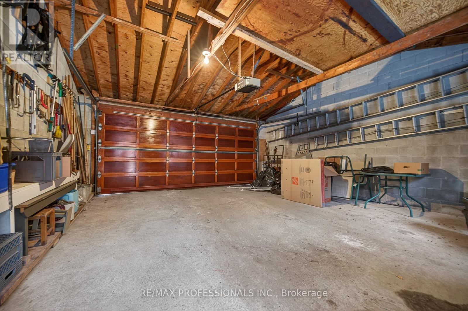 3 Brandon Avenue, Toronto, Ontario  M6H 2C8 - Photo 28 - W12814802