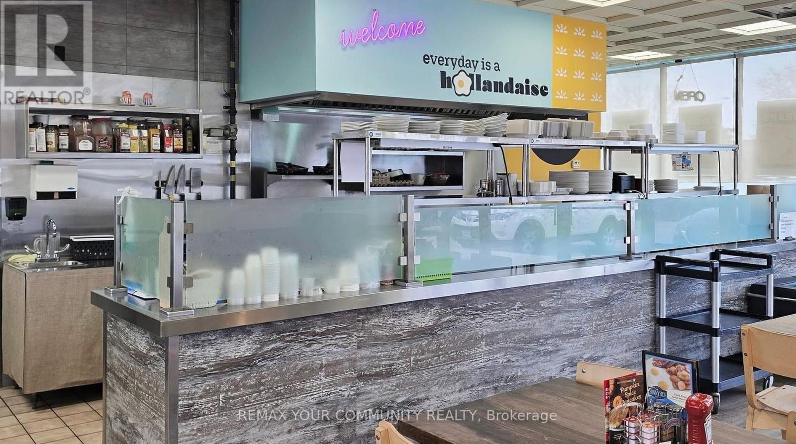 2777 Steeles Avenue W, Toronto, Ontario  M3J 3K5 - Photo 11 - W12814804