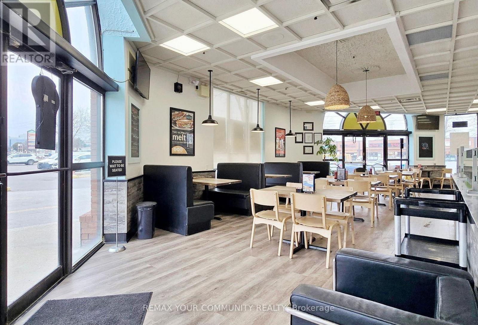 2777 Steeles Avenue W, Toronto, Ontario  M3J 3K5 - Photo 3 - W12814804