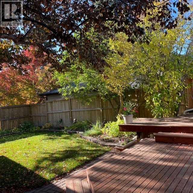 507 Brookpark Drive Sw, Calgary, Alberta  T2W 2W9 - Photo 10 - A2287562