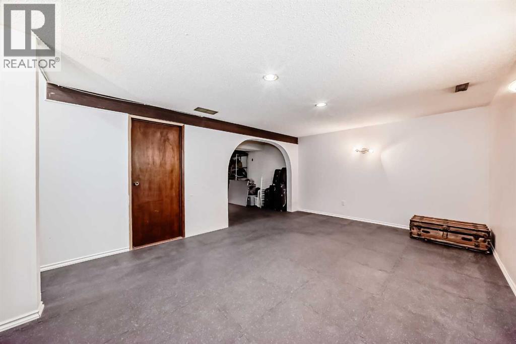 507 Brookpark Drive Sw, Calgary, Alberta  T2W 2W9 - Photo 33 - A2287562