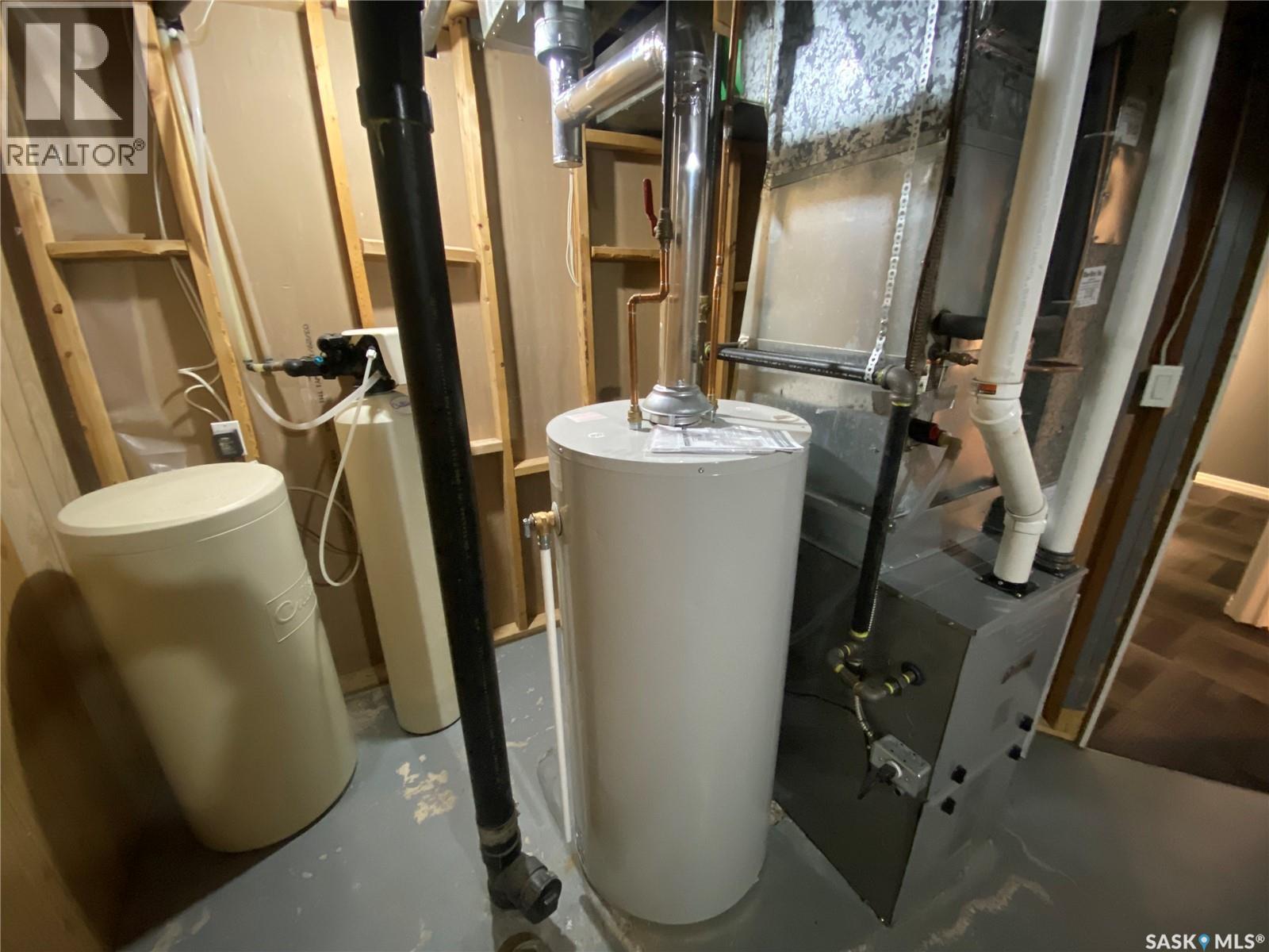 15 Redwood Drive, Yorkton, Saskatchewan  S3N 2N3 - Photo 22 - SK029004