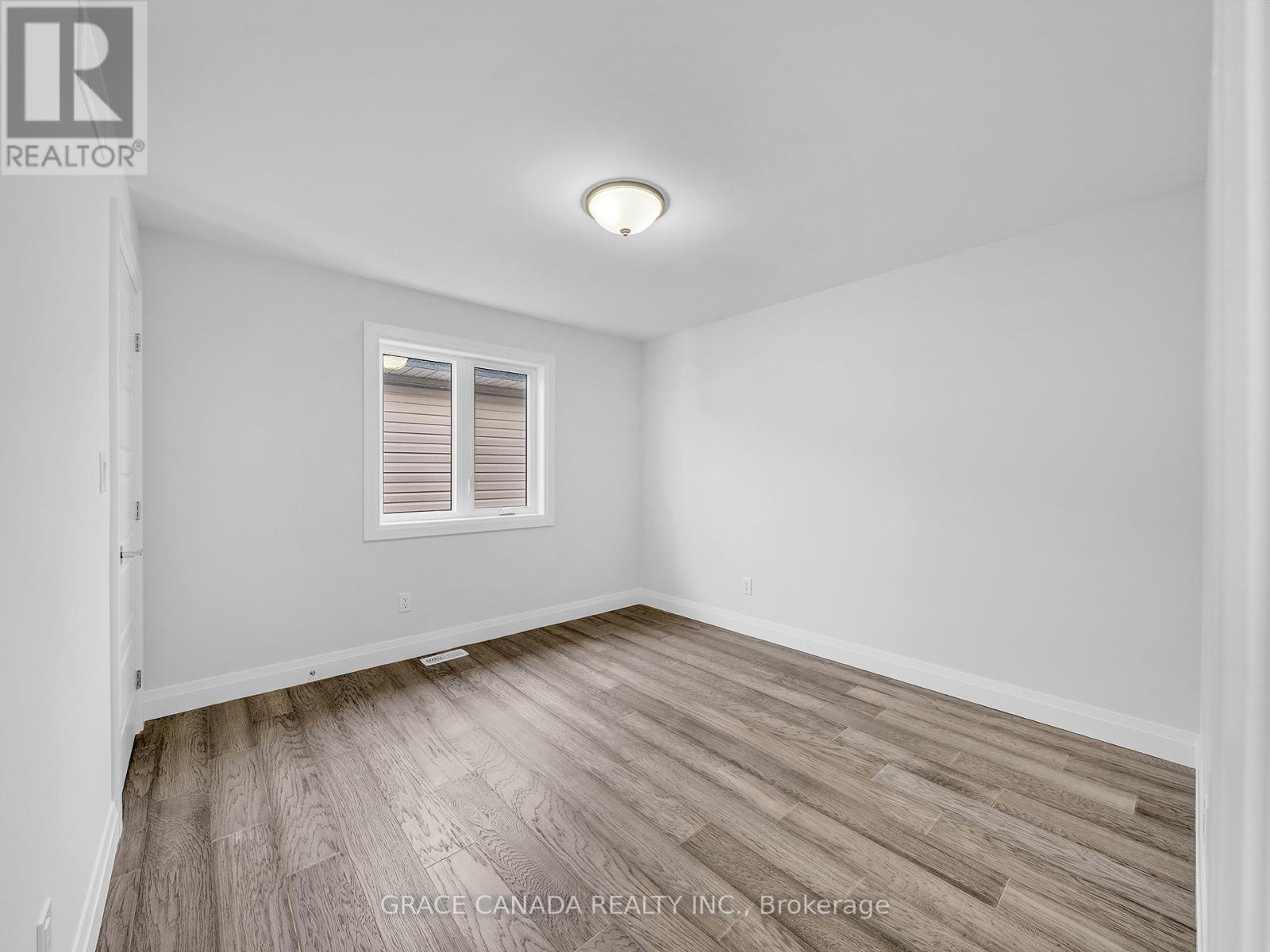 118 Bear Street, Essex, Ontario  N8M 0A9 - Photo 28 - X12814566