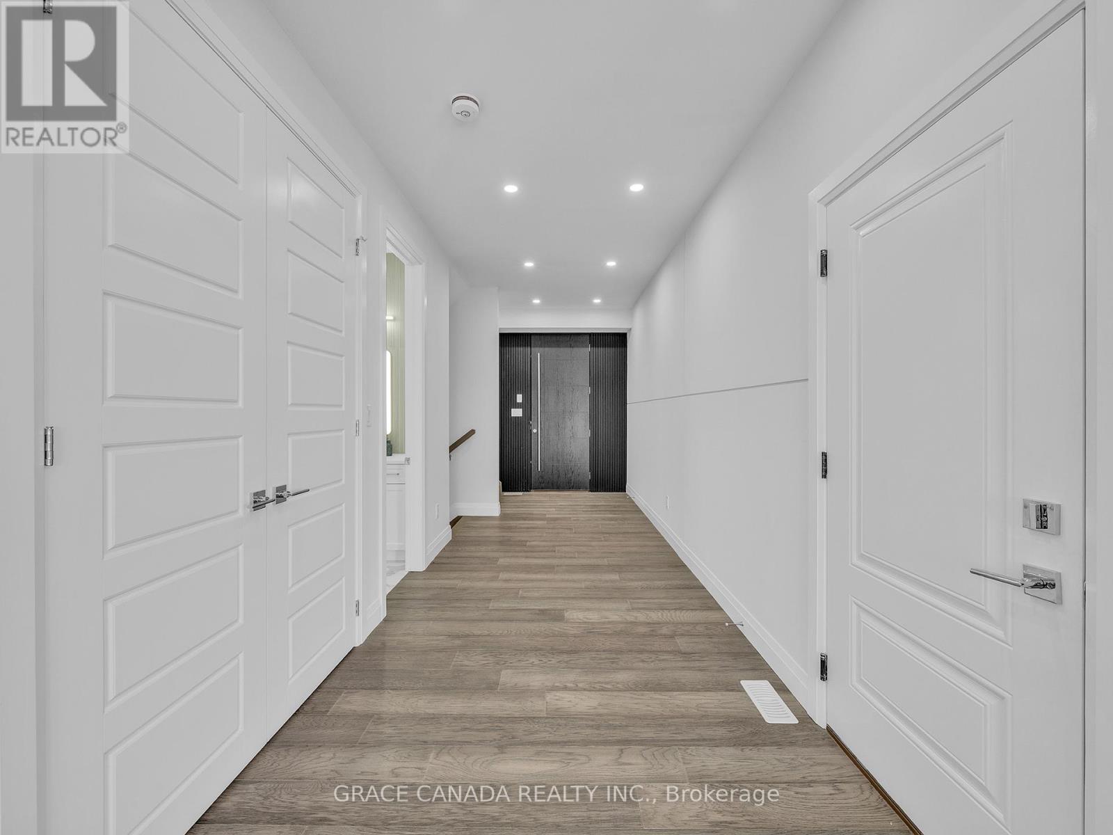 118 Bear Street, Essex, Ontario  N8M 0A9 - Photo 5 - X12814566