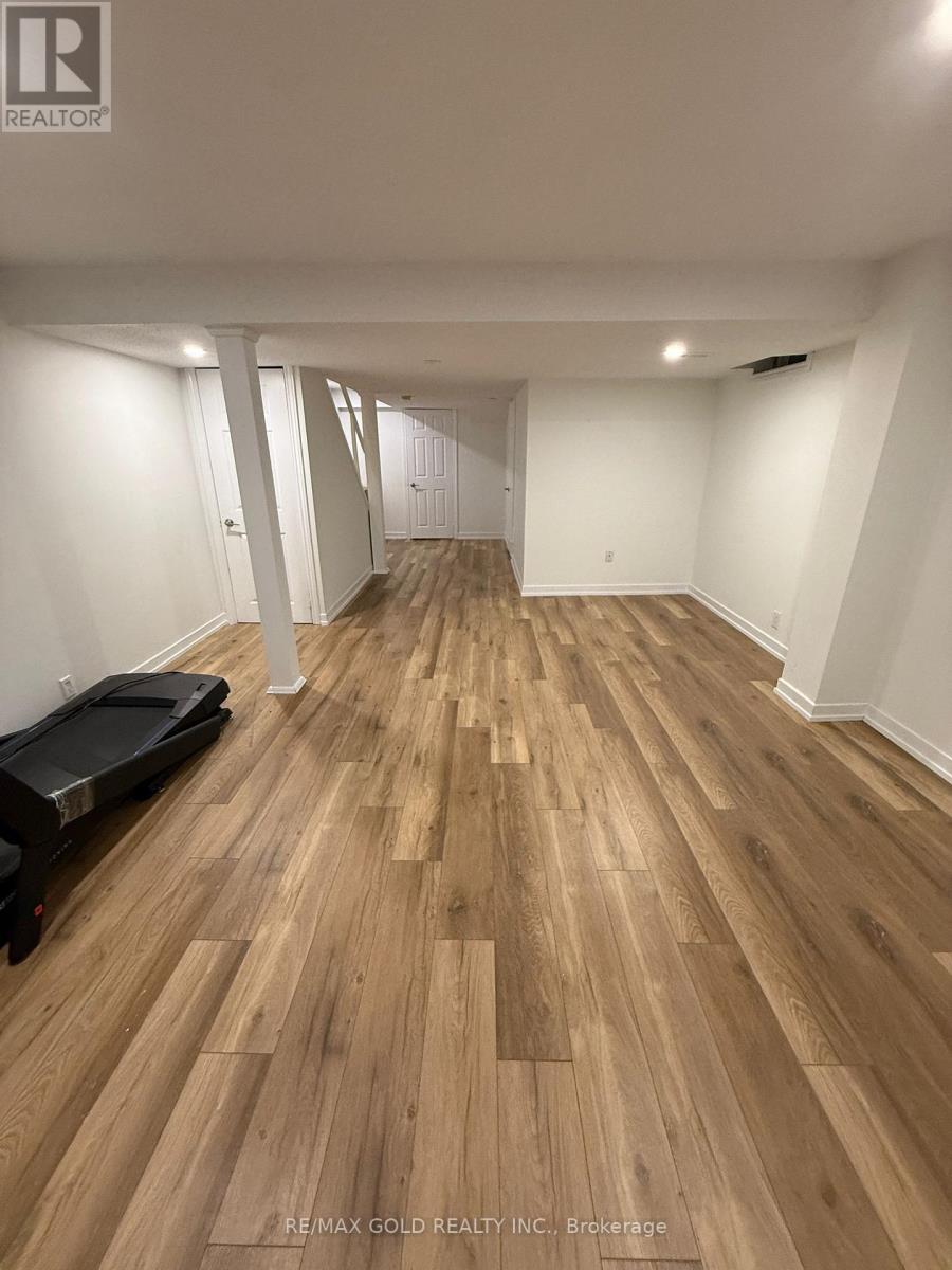 180 Hampshire Way, Milton, Ontario  L9T 6B9 - Photo 11 - W12794594