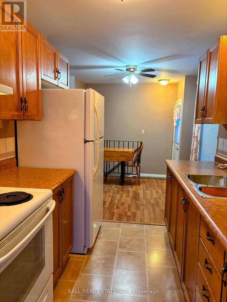 807 Laflin Avenue, Cornwall, Ontario  K6J 3M6 - Photo 18 - X12793026