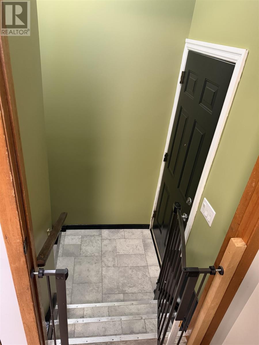 11 Kerr Dr, Sault Ste. Marie, Ontario  P6A 5H8 - Photo 27 - SM253494