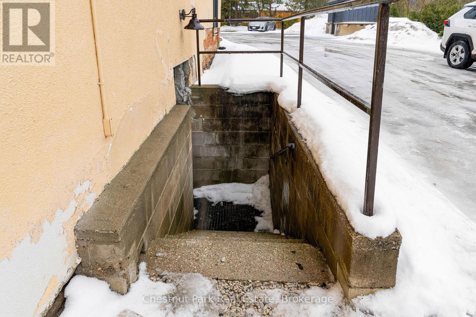 303 - 110 Sykes Street N, Meaford, Ontario  N4L 1S6 - Photo 25 - X12814816