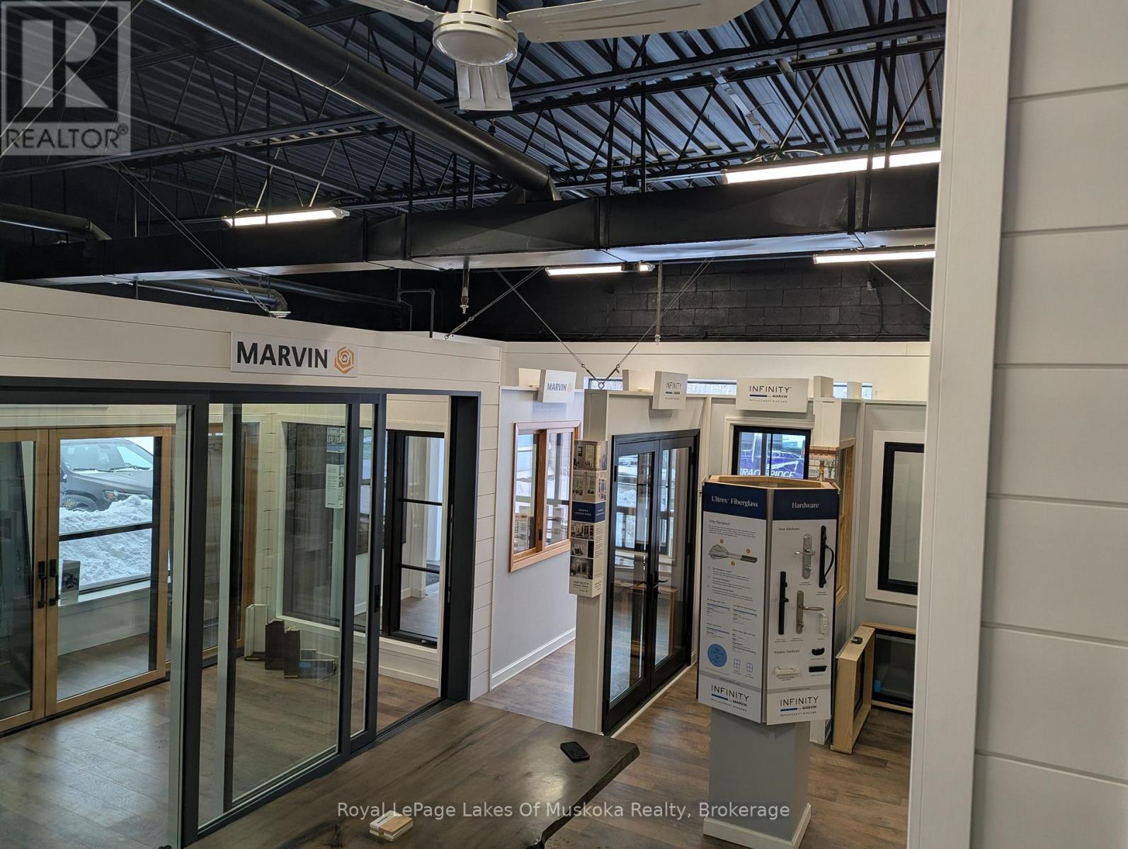 Unit 7 - 440 Ecclestone Drive, Bracebridge (Muskoka (N)), Ontario  P1L 1Z6 - Photo 3 - X12814868