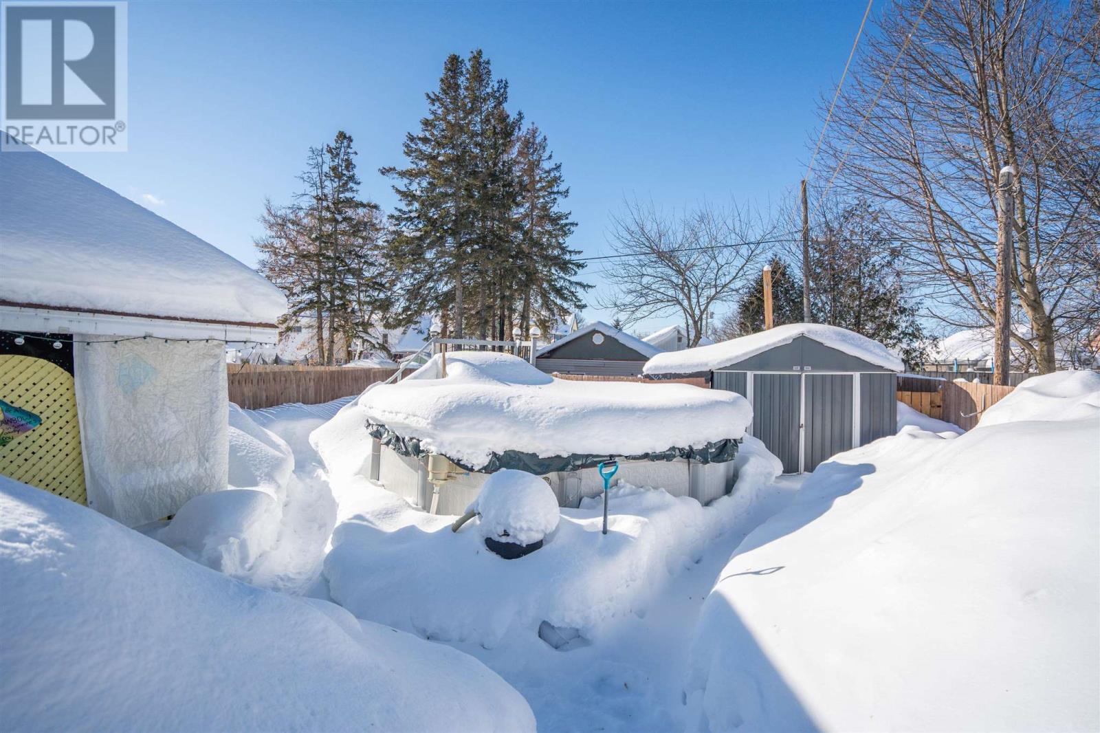 543 Morin St, Sault Ste. Marie, Ontario  P6C 3G1 - Photo 6 - SM260255