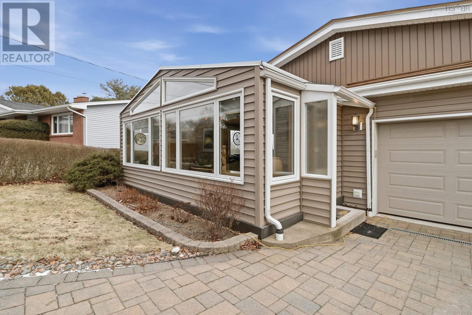 12 Canary Crescent, Halifax, Nova Scotia  B3M 1R1 - Photo 6 - 202601186