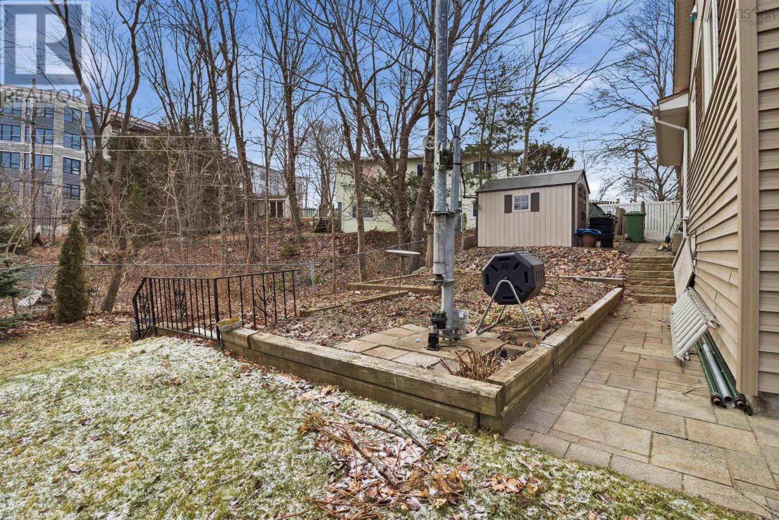 12 Canary Crescent, Halifax, Nova Scotia  B3M 1R1 - Photo 35 - 202601186