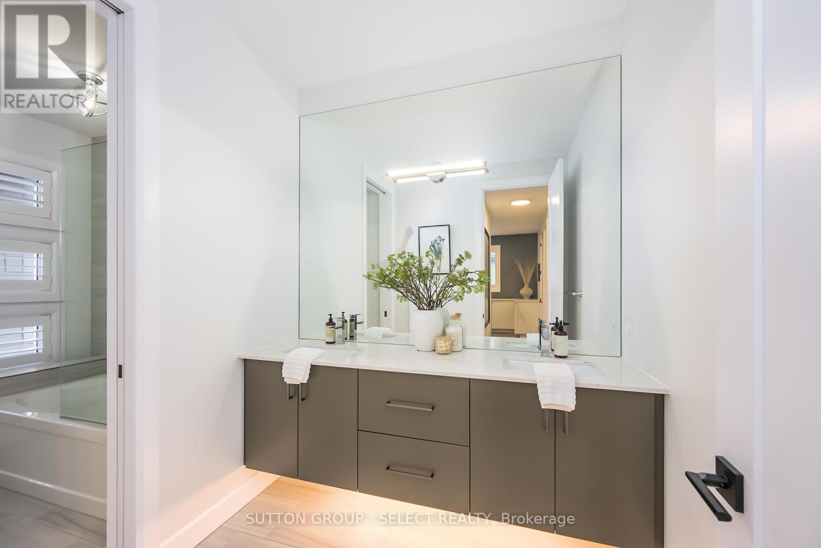 1308 Sandbar Street, London North, Ontario  N6H 5J9 - Photo 22 - X12813888