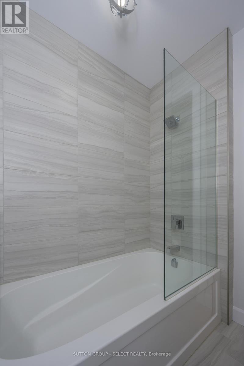 1308 Sandbar Street, London North, Ontario  N6H 5J9 - Photo 23 - X12813888