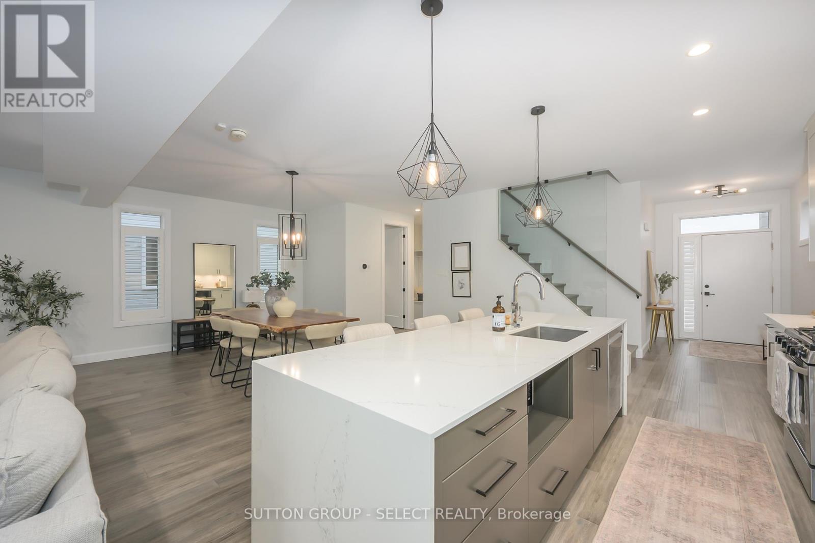 1308 Sandbar Street, London North, Ontario  N6H 5J9 - Photo 6 - X12813888