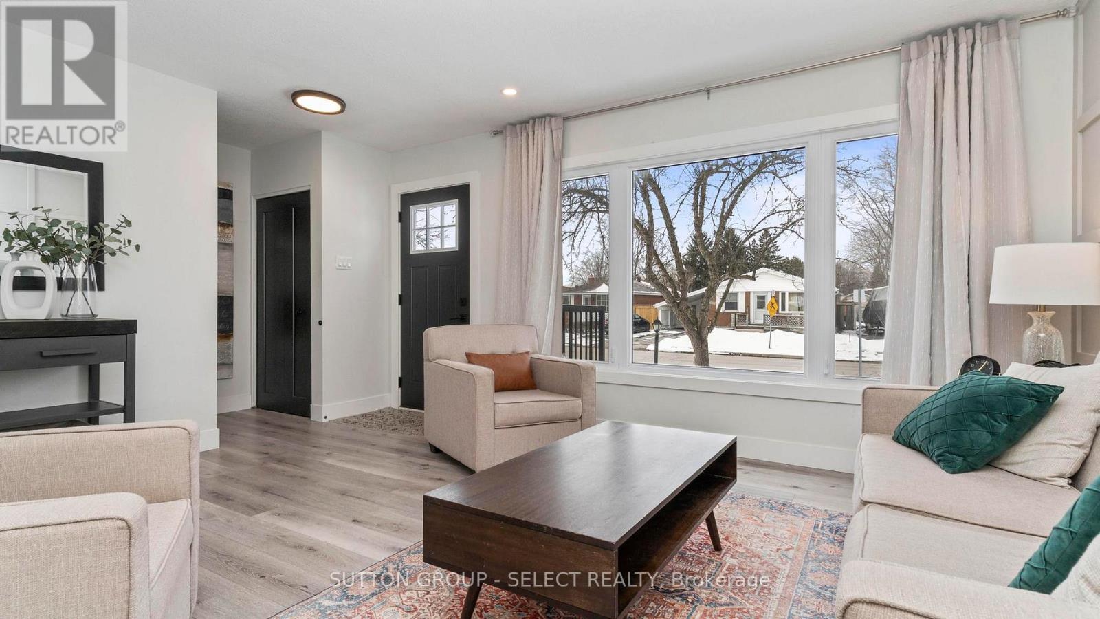 295 Admiral Drive, London East, Ontario  N5V 1J2 - Photo 11 - X12814848