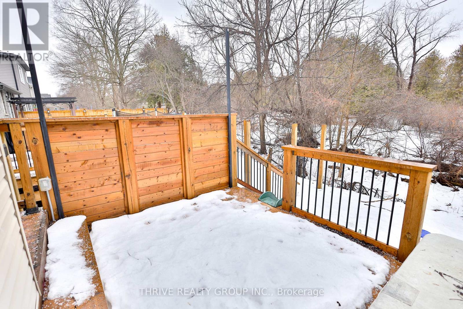 Upper Unit - 2059 Cedarpark Drive, London North, Ontario  N5X 0N2 - Photo 18 - X12814876