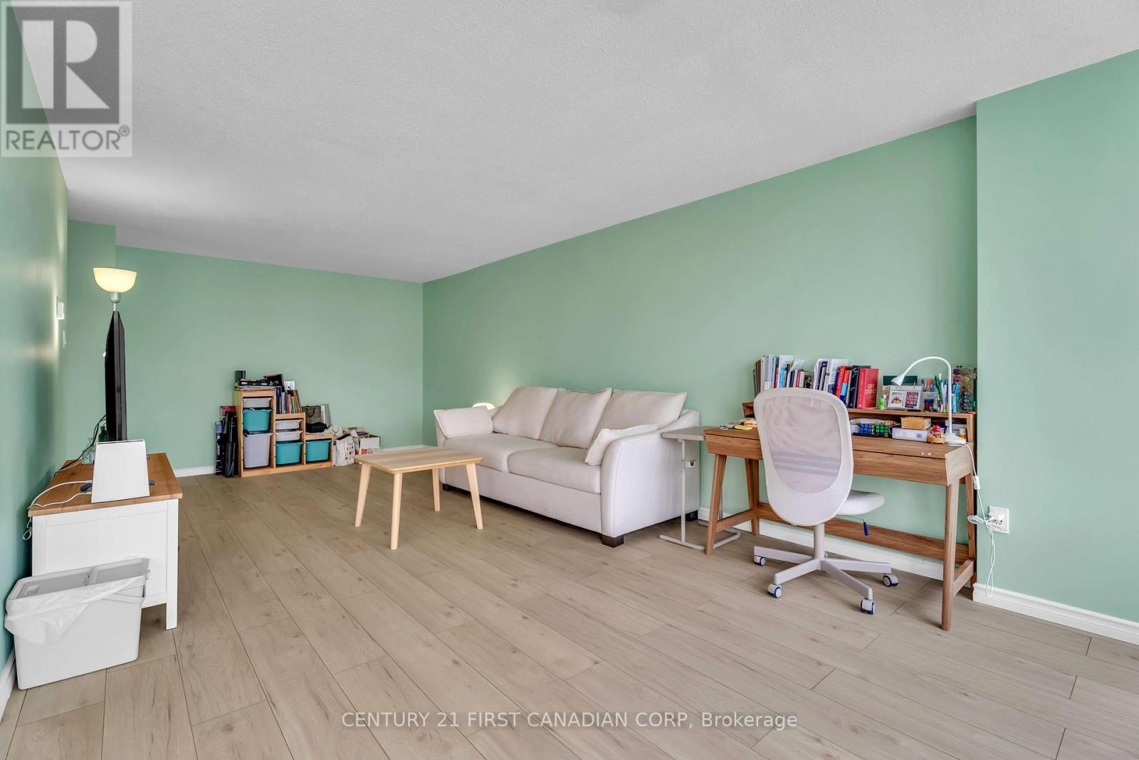 912 - 570 Proudfoot Lane, London North, Ontario  N6H 4Z1 - Photo 12 - X12814878