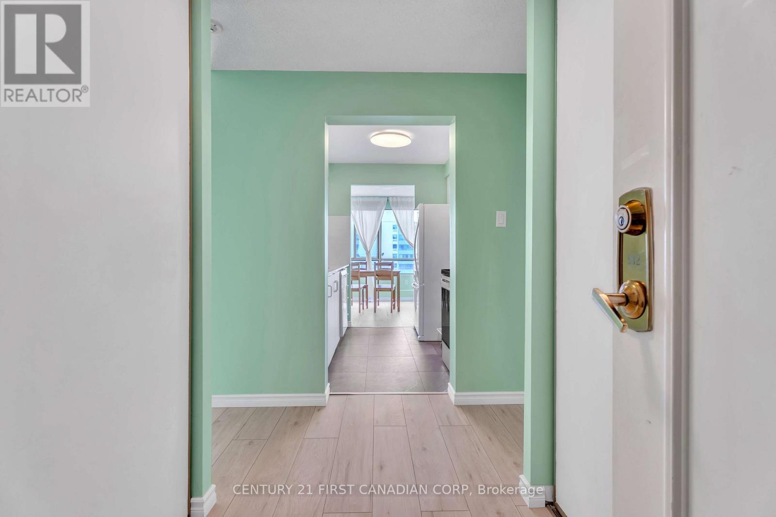 912 - 570 Proudfoot Lane, London North, Ontario  N6H 4Z1 - Photo 7 - X12814878