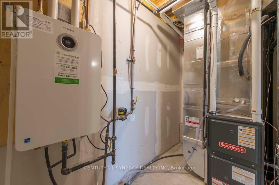 82 Feathertop Lane, Ottawa, Ontario  K2V 0K7 - Photo 7 - X12814836