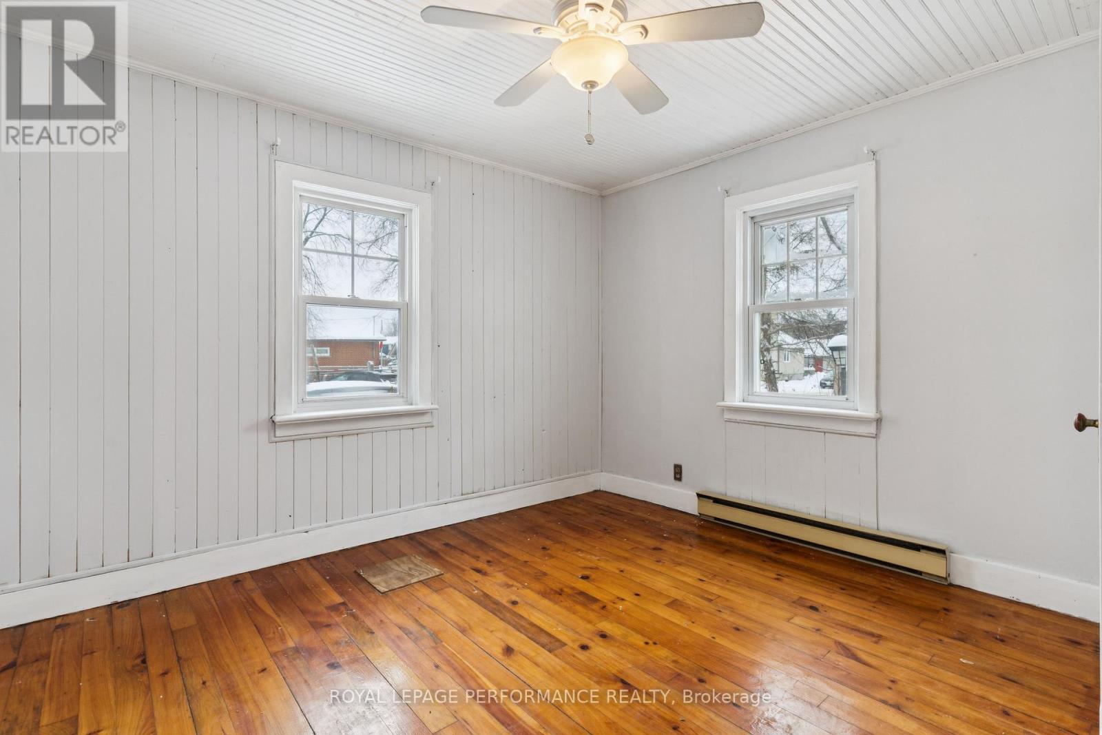 121 Elizabeth Street, Mississippi Mills, Ontario  K0A 2X0 - Photo 12 - X12814852