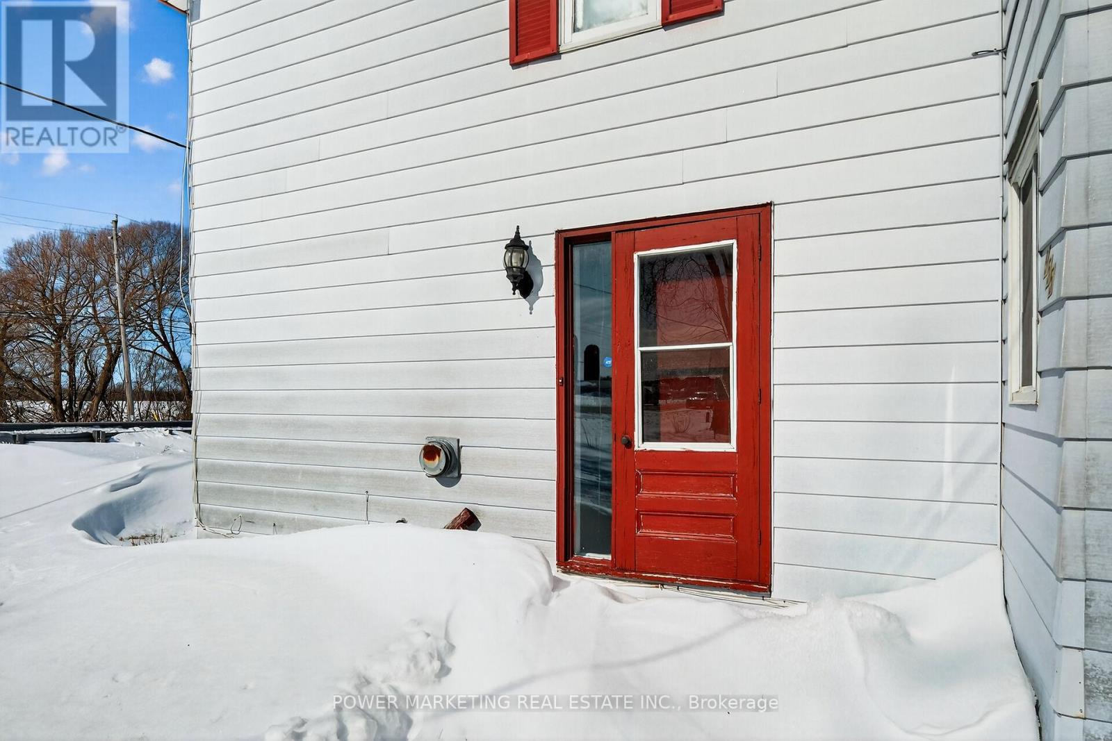 955 St Guillaume Road, Russell, Ontario  K0A 1W0 - Photo 4 - X12814886