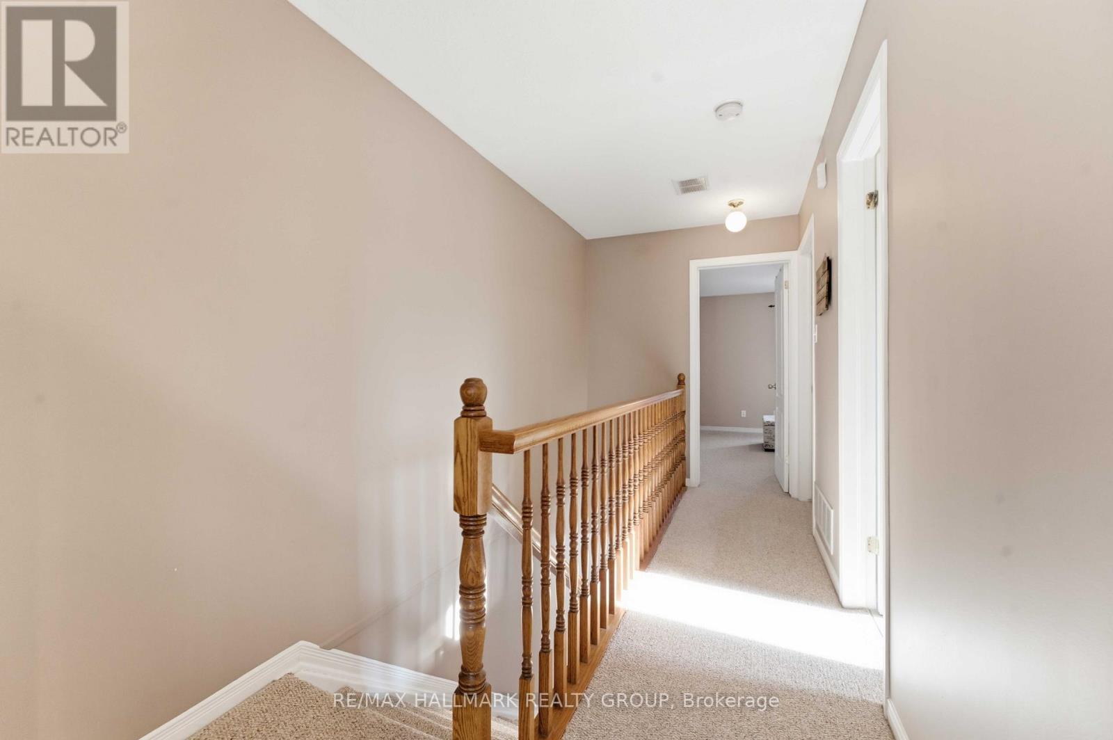 21 - 1660 Locksley Lane, Ottawa, Ontario  K1J 1B6 - Photo 27 - X12814936