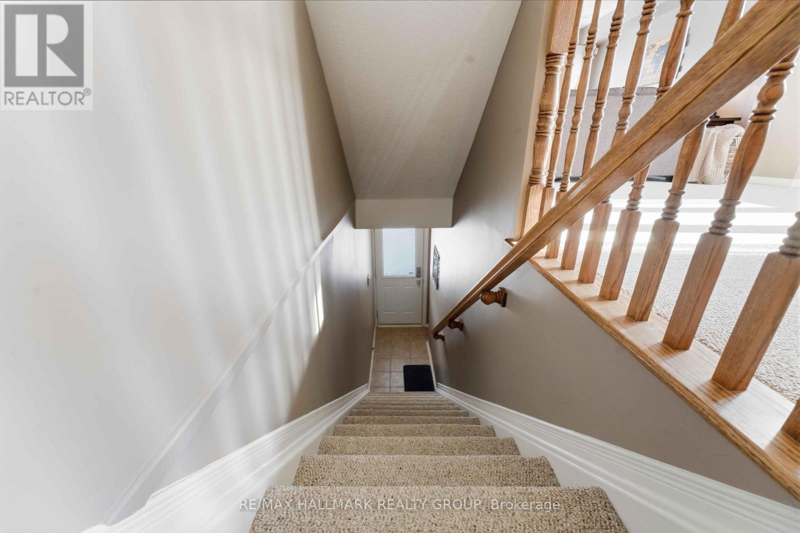 21 - 1660 Locksley Lane, Ottawa, Ontario  K1J 1B6 - Photo 6 - X12814936