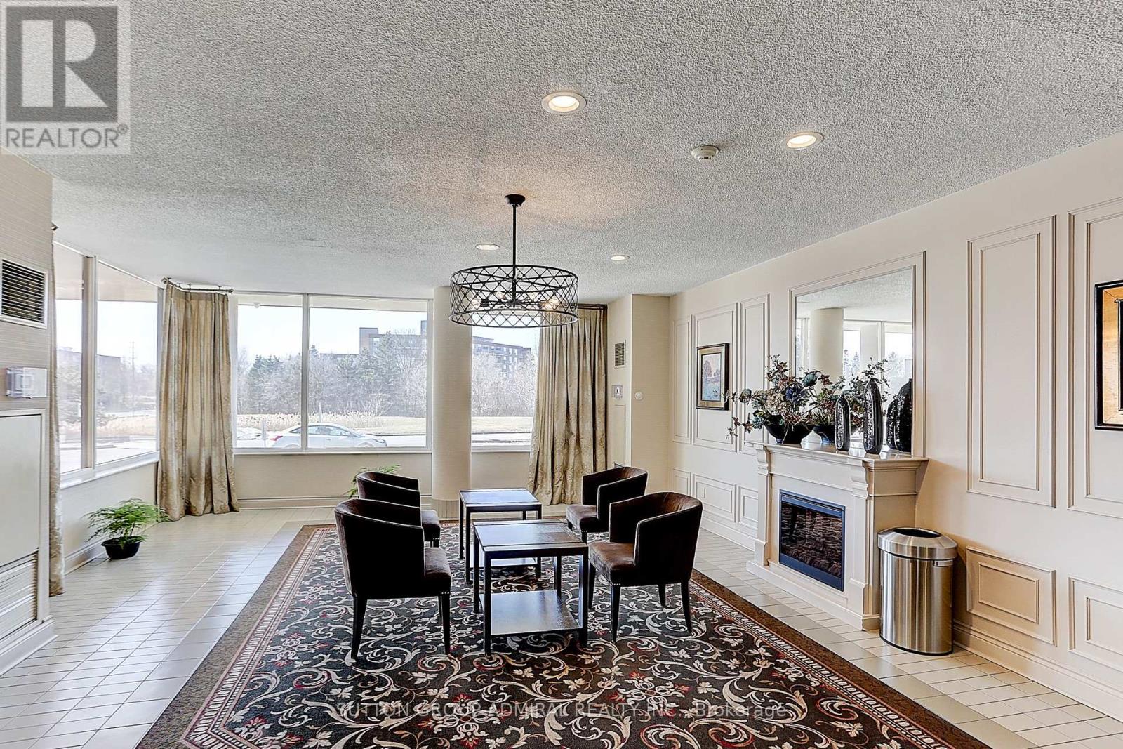 416 - 326 Major Mackenzie Drive E, Richmond Hill, Ontario  L4C 8T4 - Photo 4 - N12803964