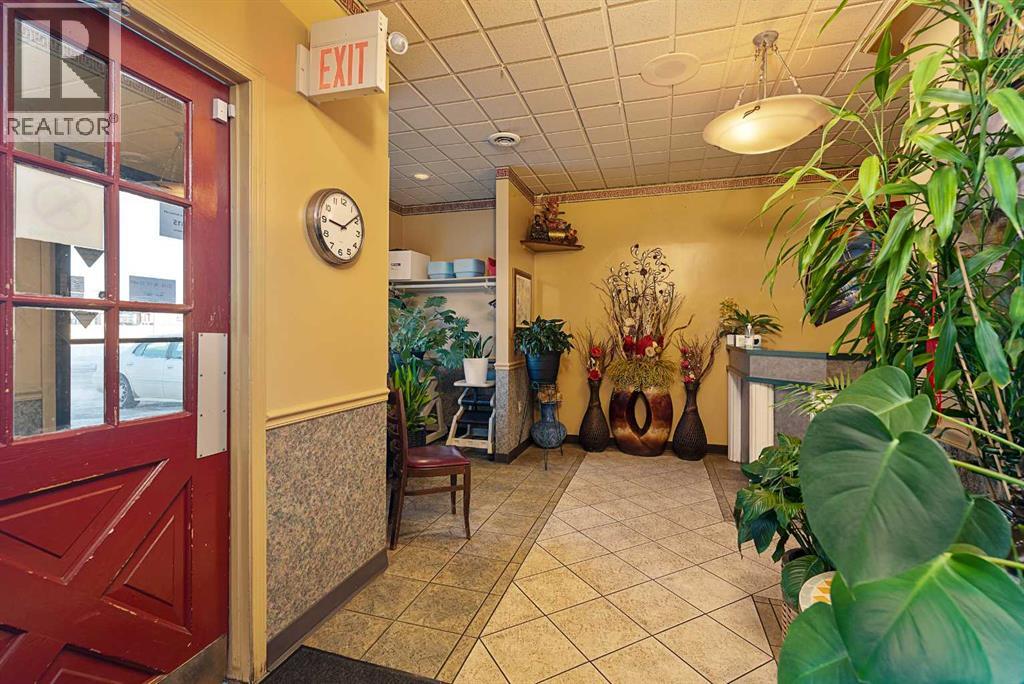 3415 50 Avenue, Lloydminster, Saskatchewan  S9V 0N9 - Photo 3 - A2274051