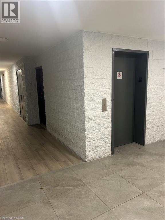 4422 Huron Street Unit# 406, Niagara Falls, Ontario  L2E 7C8 - Photo 11 - 40806428