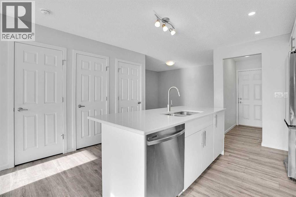 408 Windbury Link Sw, Airdrie, Alberta  T4B 5J5 - Photo 8 - A2284092