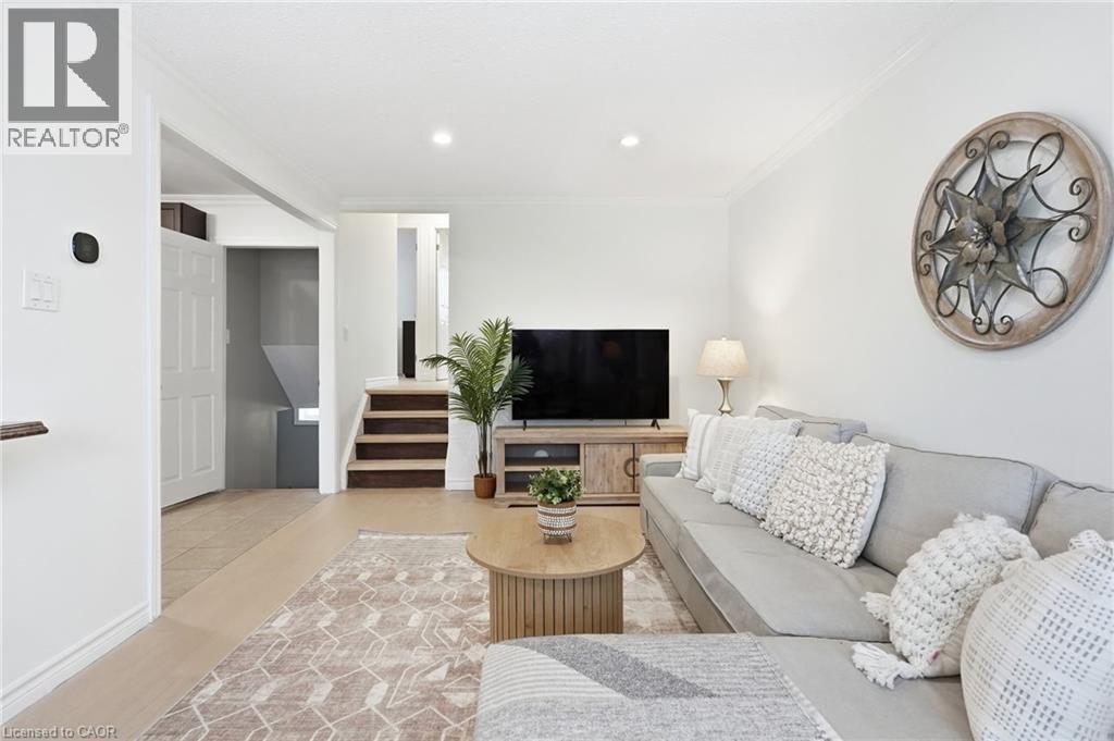 8 Elmore Drive, Hamilton, Ontario  L8W 1T6 - Photo 12 - 40806990